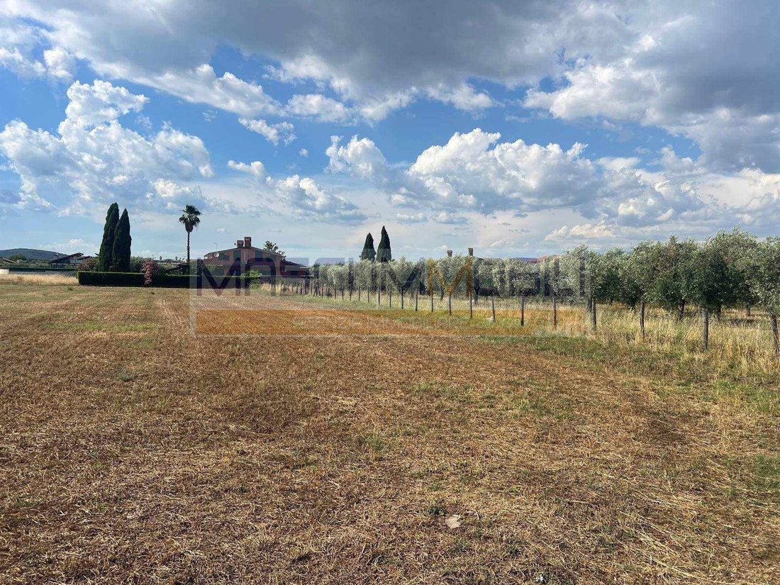 Land in Fiano Romano, Lazio, Italy 3 - 18048757
