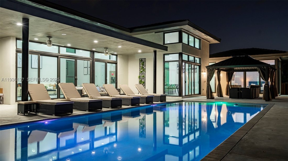 House in Davie, Florida, United States 2 - 16862410
