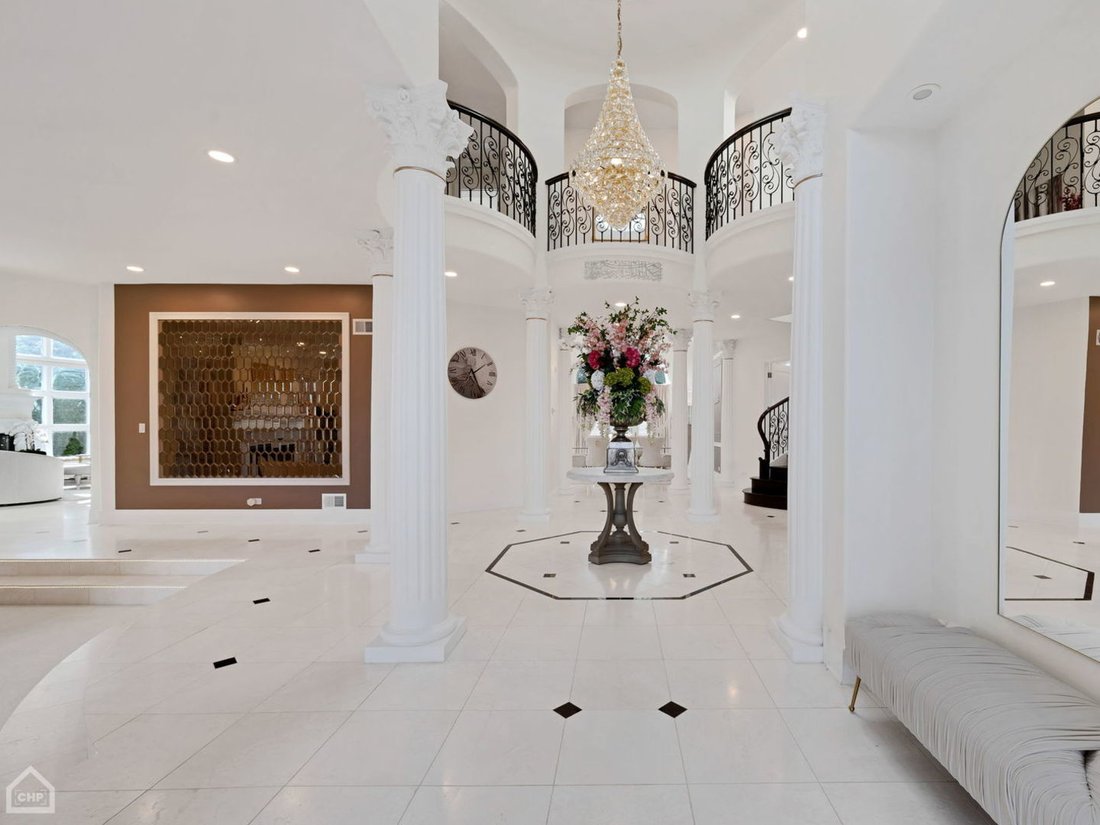 House in Hinsdale, Illinois, United States 2 - 18193876
