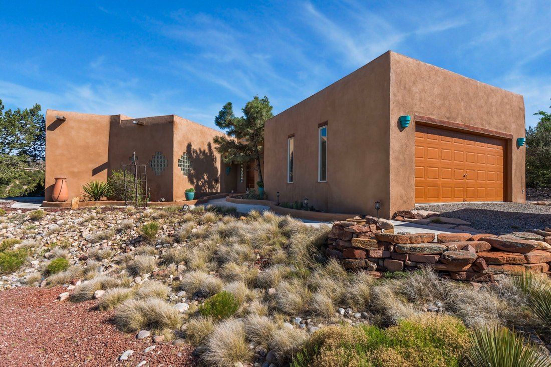 House in Placitas, New Mexico, United States 3 - 18189649