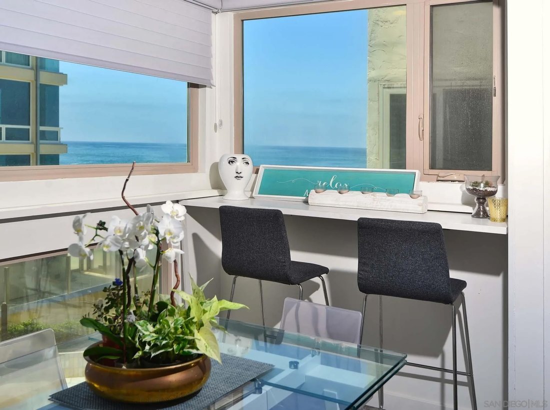 Condo in San Diego, California, United States 4 - 18193796