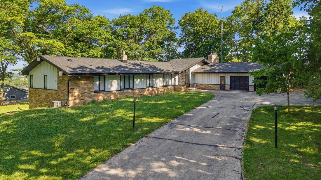 House in Fond du Lac, Wisconsin, United States 2 - 18193382
