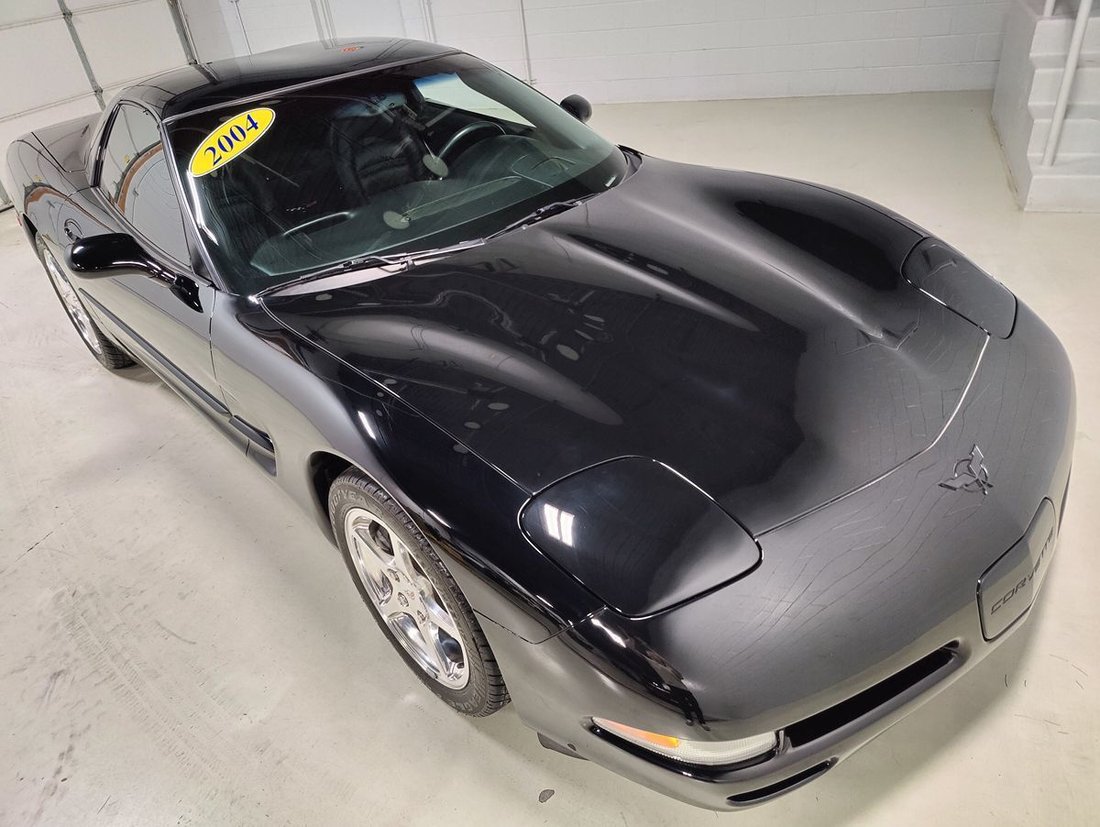 Coupe in Carol Stream, IL, United States 2 - 18189471