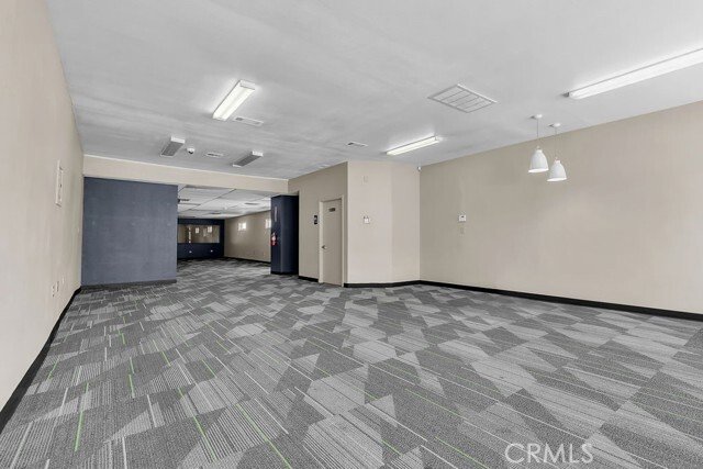 East Los Angeles, California, United States 4 - 18190226