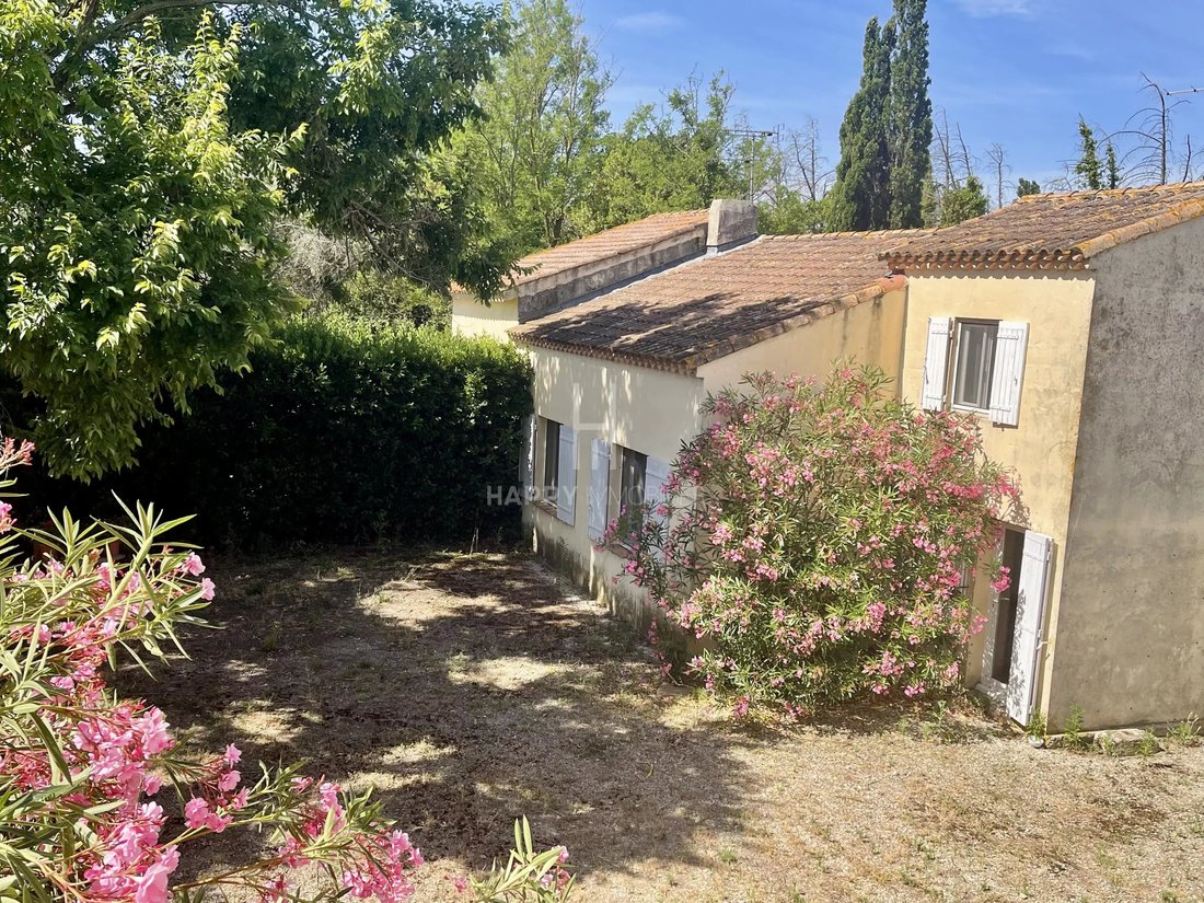 Country House in Arles, Provence-Alpes-Côte d'Azur, France 5 - 18190383