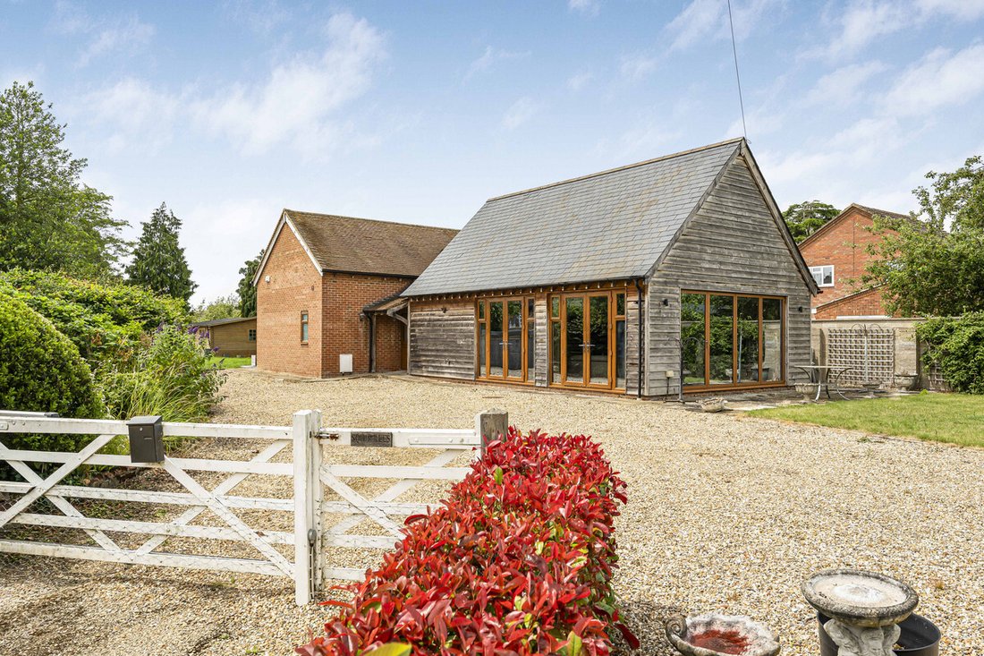 House in Wallingford, England 1 - 18191301