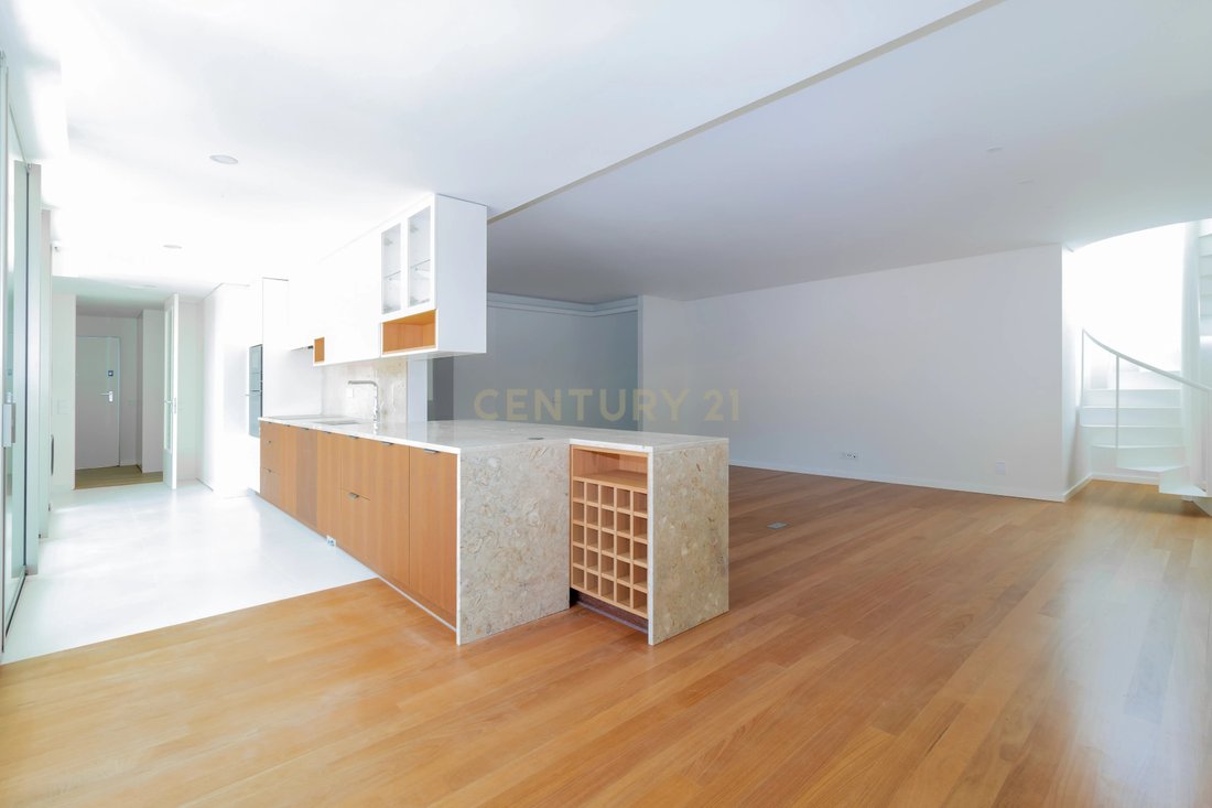 Apartment in Leiria, Pousos, Barreira e Cortes, Leiria District, Portugal 5 - 17104176