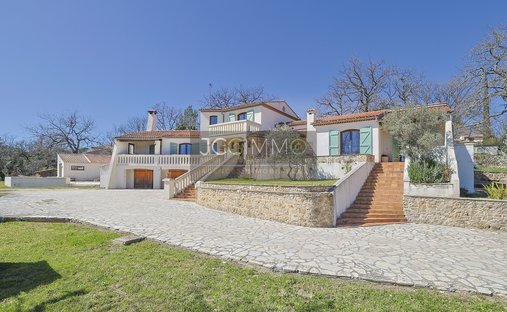 Villa in Garéoult, Provence-Alpes-Côte d'Azur, Frankreich 1