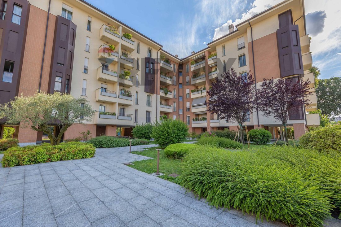 Apartment in Buonarroti-San Donato, Monza, Lombardy 2 - 18195324