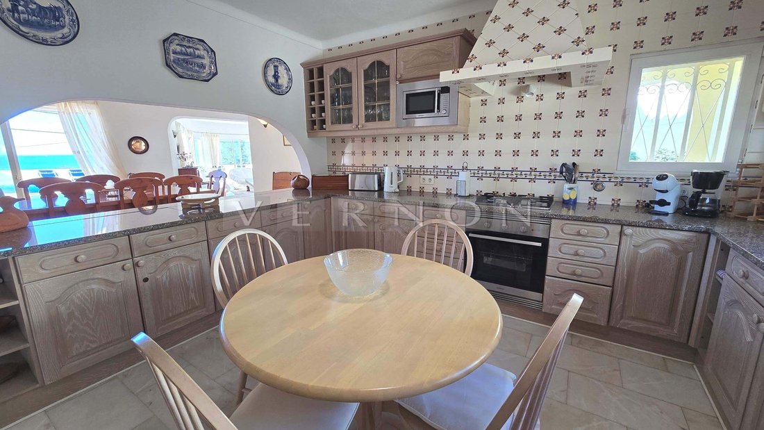Villa in Carvoeiro, Algarve, Portugal 5 - 15228566
