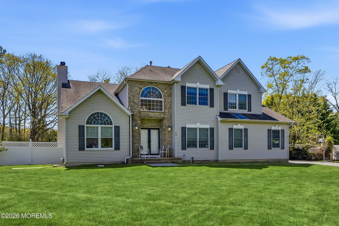 House in Tinton Falls, New Jersey, United States 2 - 18193251