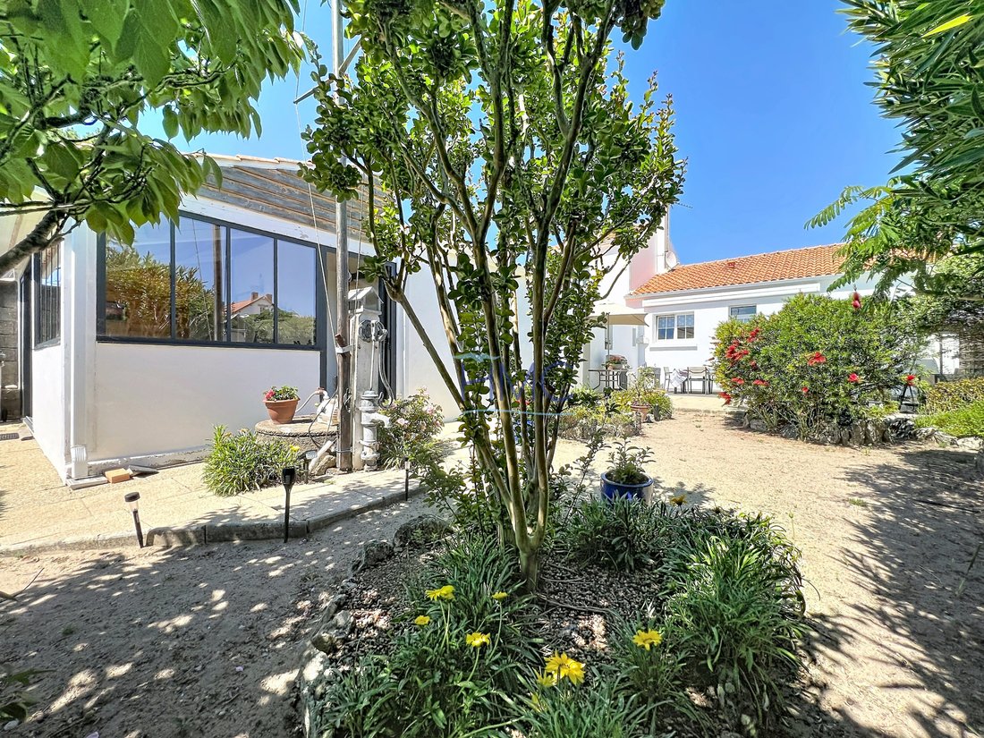 House in Noirmoutier Centre, Noirmoutier-en-l'Île, France 2 - 18192836