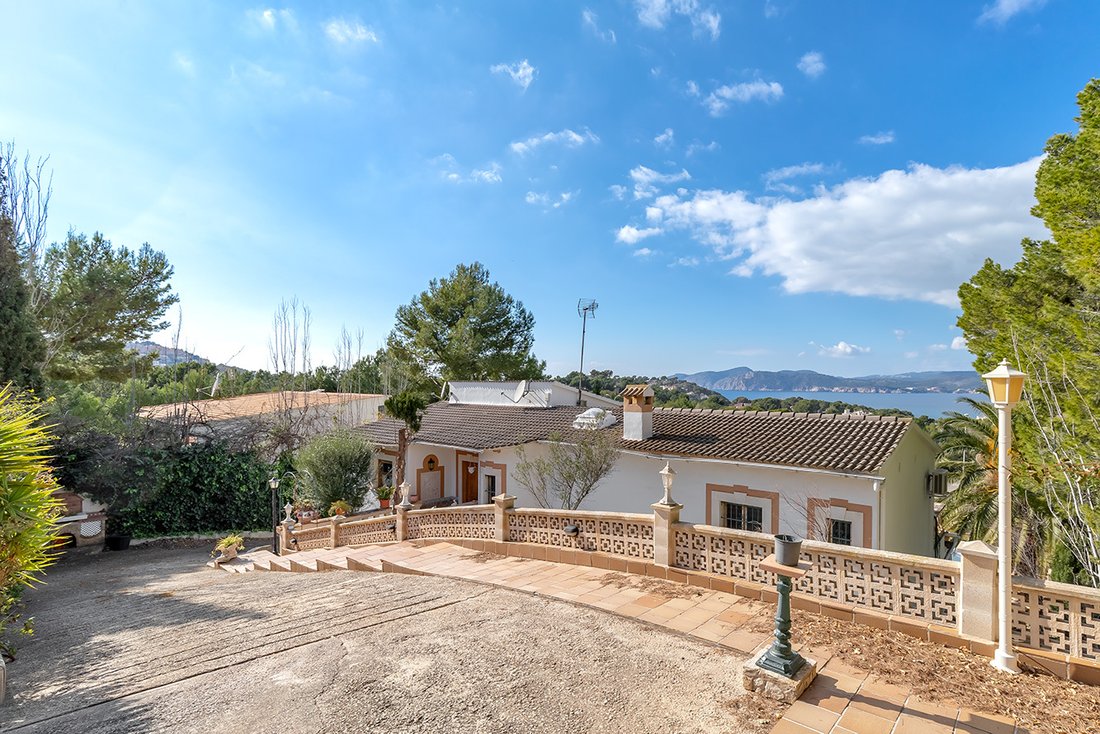 Villa in Rotes Velles, Calvia, Balearic Islands 4 - 18193246