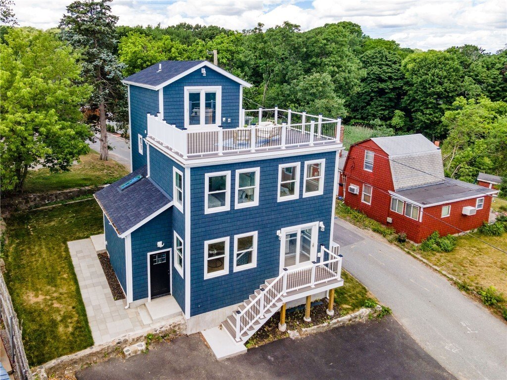 House in Warwick, Rhode Island, United States 2 - 18193270