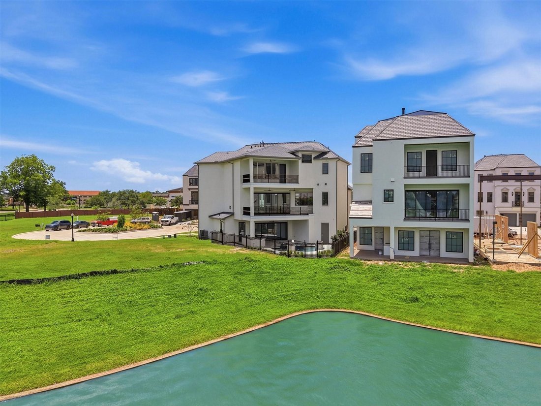 House in Sugar Land, Texas, United States 4 - 18122505