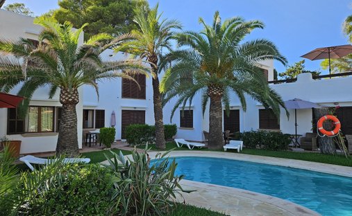 Apartment in Cala d'Or, Santanyi, Balearic Islands 1