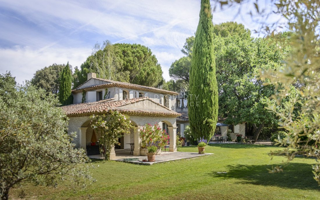 Country House in Lourmarin, Provence-Alpes-Côte d'Azur, France 1 - 18195527
