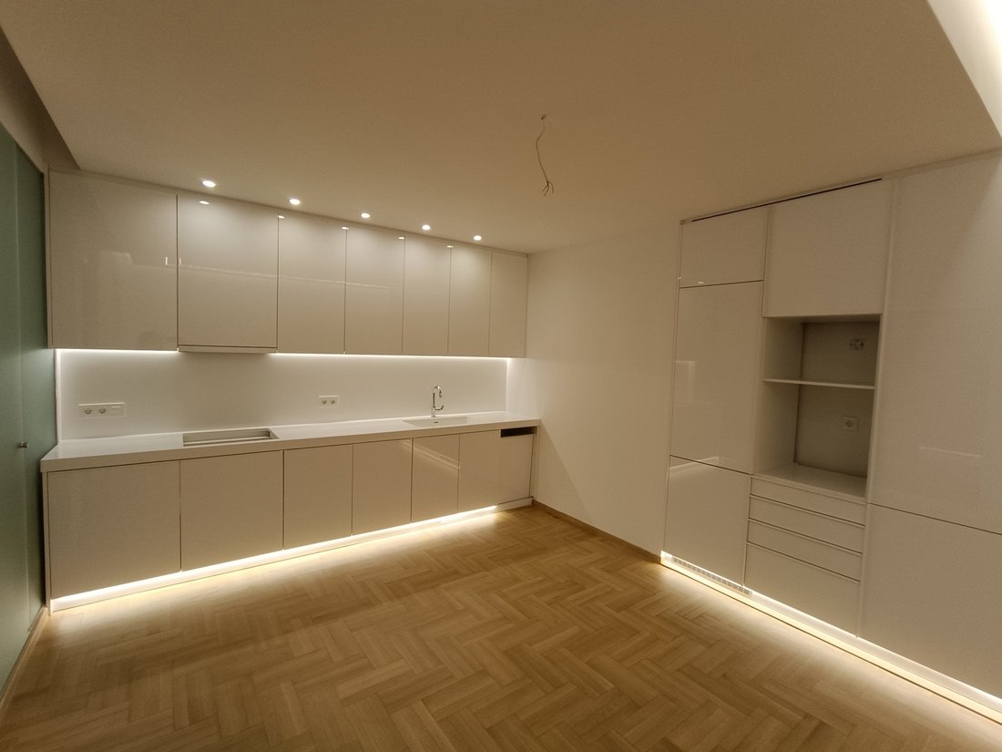 Apartment in Sunoikia Kolonakiou, 1st District of Athens, Athens 1 - 18197114