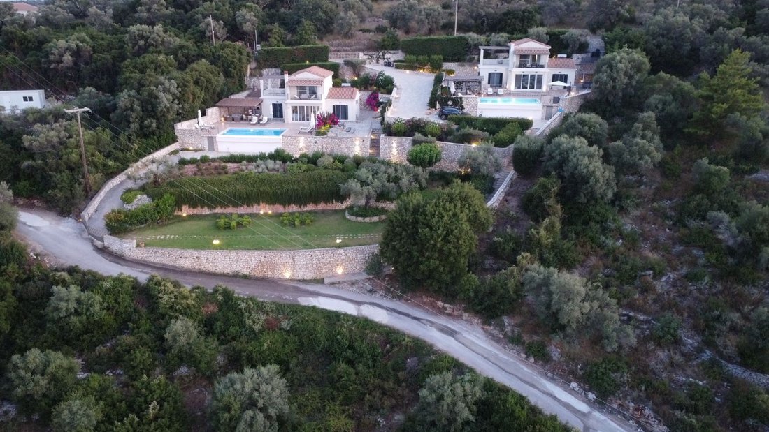 Villa in Meganisi, Peloponnese, Western Greece and the Ionian, Greece 2 - 18196204