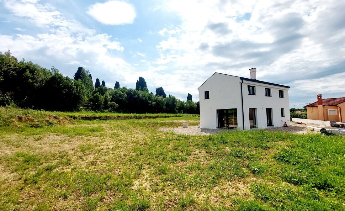 House in Kolomban, Koper, Slovenia 3 - 18196522