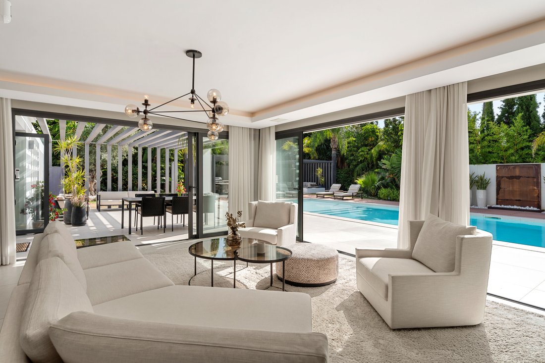 Villa in Nueva Andalucia, Marbella, Spain 4 - 18197367
