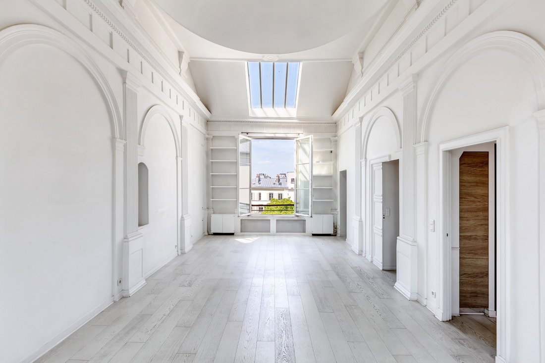 Apartment in Saint Germain des Prés, Paris 6e Arrondissement, Paris 3 - 18197222