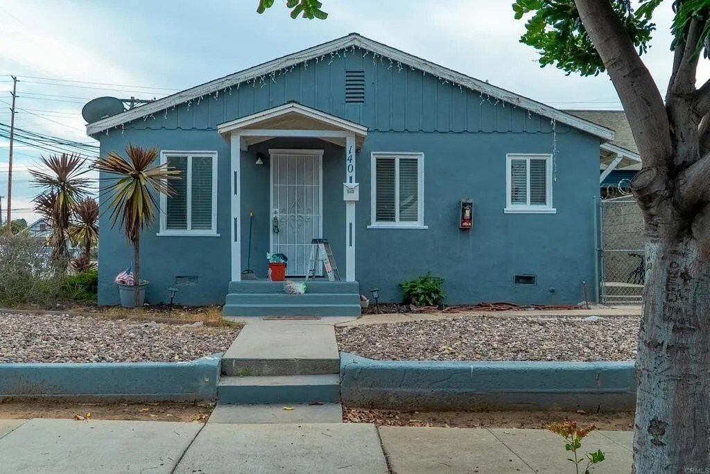 National City, California, United States 4 - 18196351