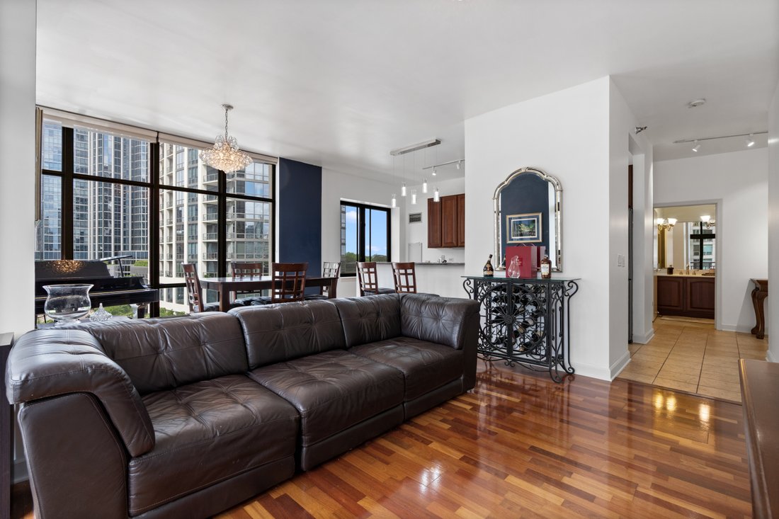Condo in Chicago, Illinois, United States 3 - 18197270