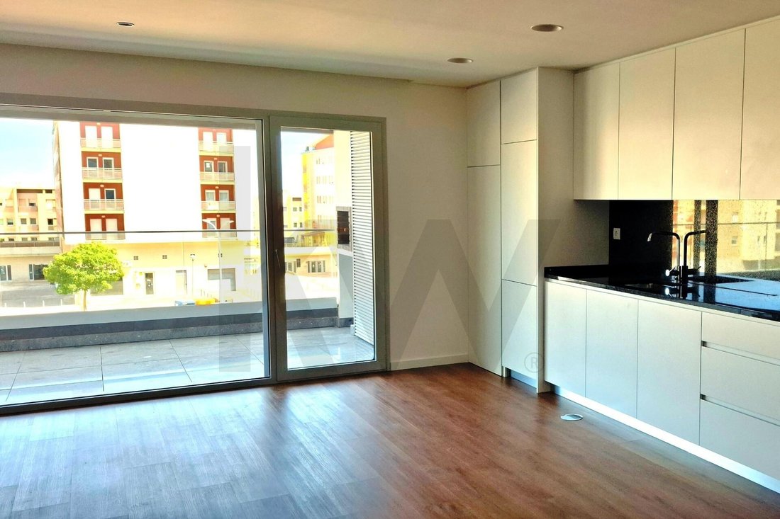 Apartamento en Camarate, Unhos e Apelacao, Distrito de Lisboa, Portugal 5 - 18151950