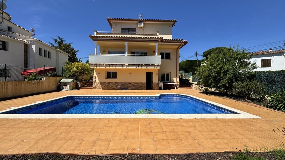 Villa in Platja d'Aro, Catalonia, Spain 2 - 18196030