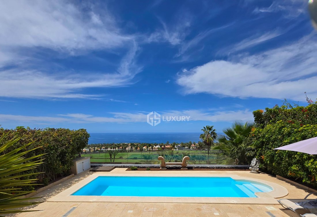 House in La Caleta, Adeje, Canary Islands 1 - 18196253