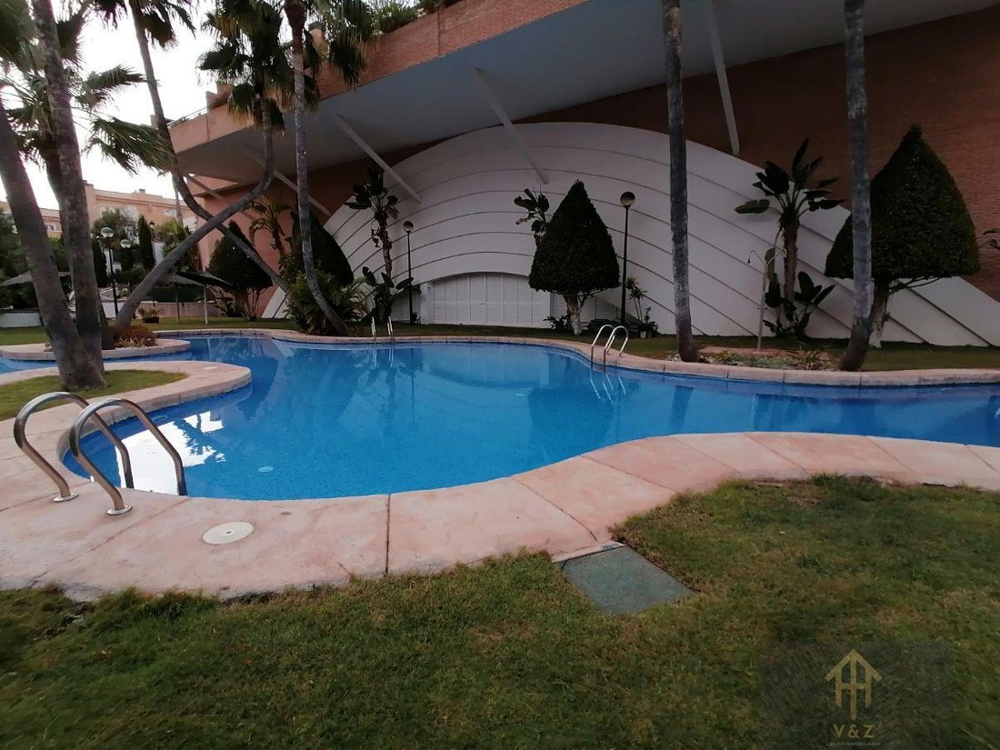 Chalet in Alicante, Valencian Community, Spain 2 - 11131869