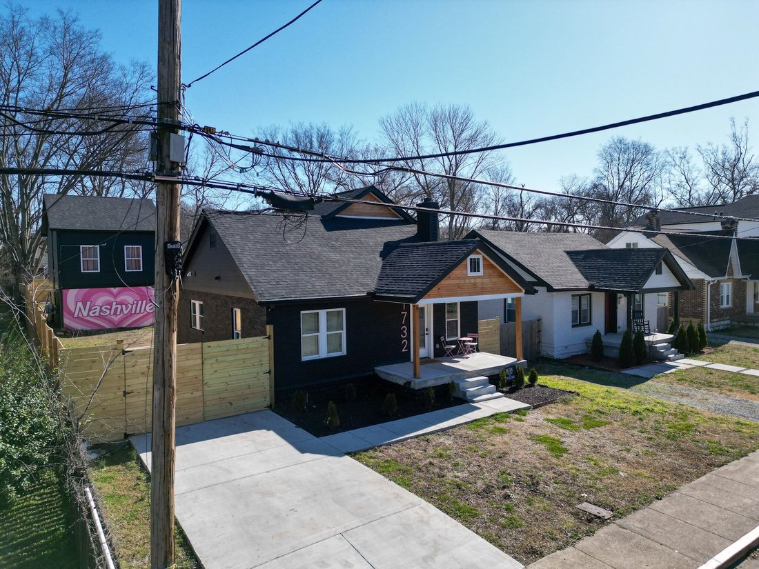 House in Nashville, Tennessee, United States 1 - 18196558