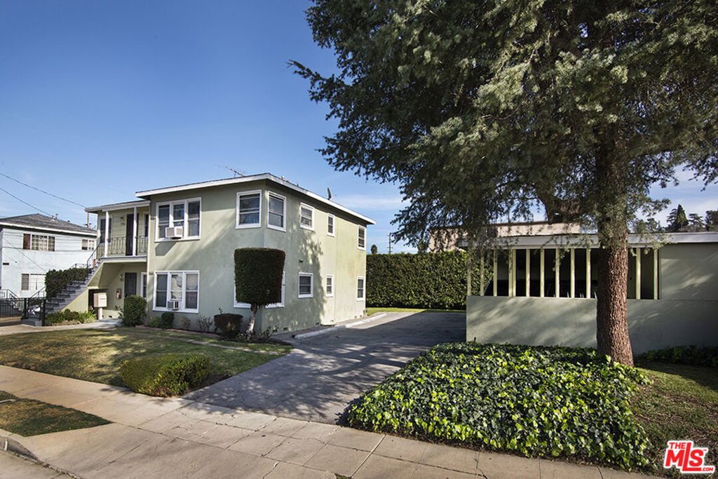 Los Angeles, California, United States 5 - 18196426