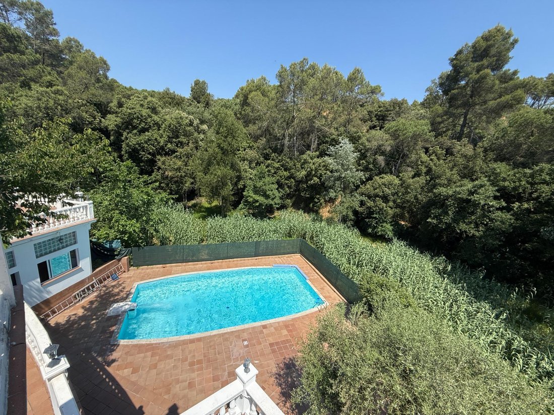 Villa in Castellar del Valles, Catalonia, Spain 3 - 18196422