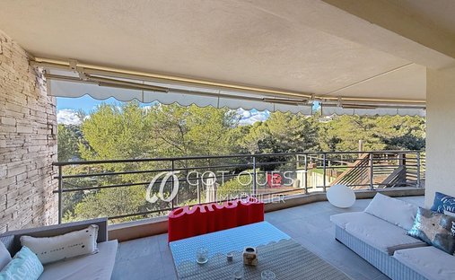 Apartment in Val de Cagne-Colline Route de Vence, Cagnes-sur-Mer, France 1