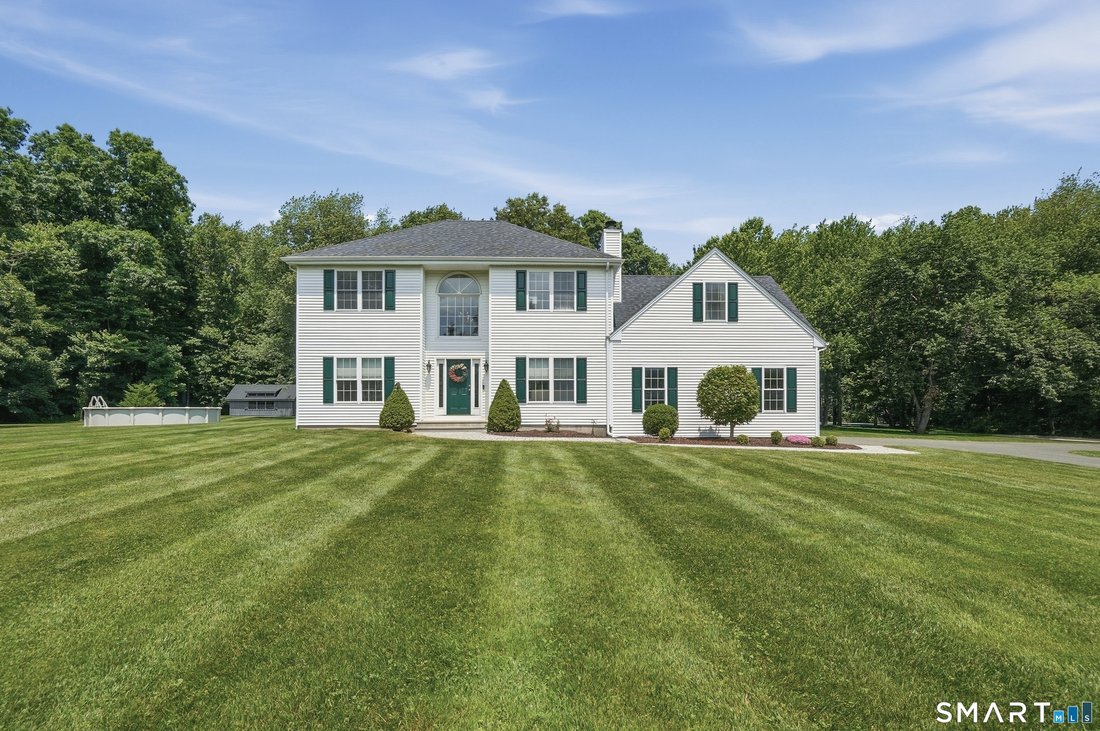 House in Cheshire, Connecticut, United States 2 - 18196002