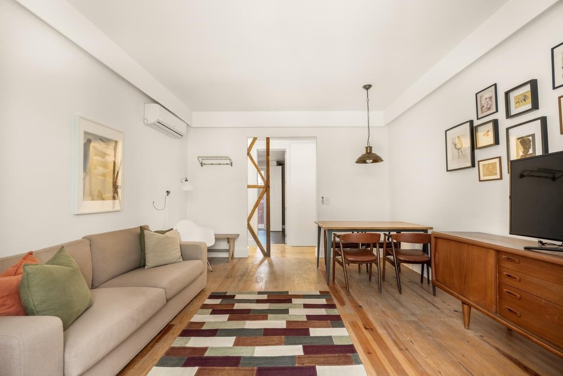 Apartment in Santo Antonio, Lisbon, Portugal 3 - 18198273