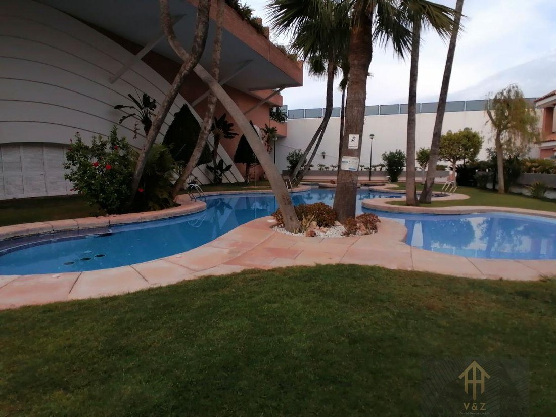 Chalet in Alicante, Valencian Community, Spain 1 - 11131869