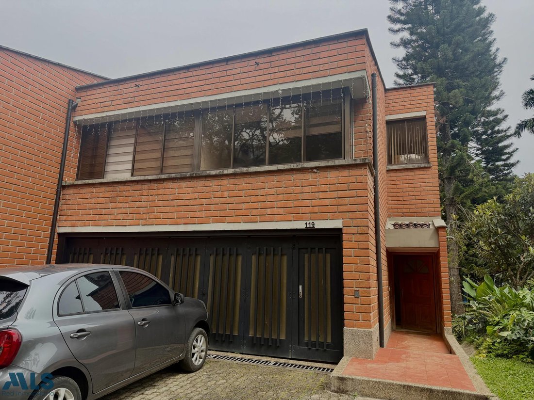 House in Medellín, Antioquia, Colombia 1 - 18196814