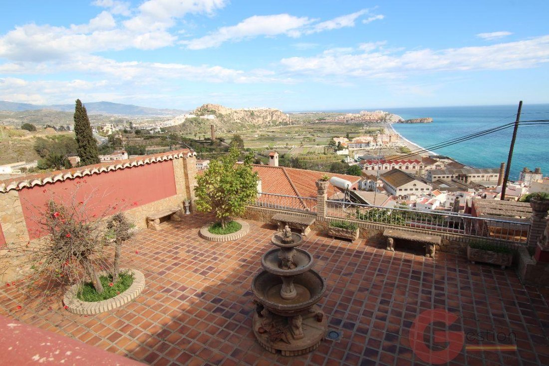 Villa in Salobrena, Andalusia, Spain 1 - 16933895