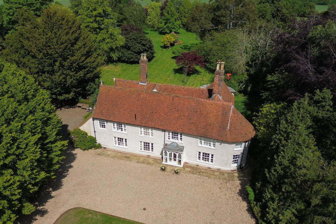 House in Barnston, England 4 - 17063526