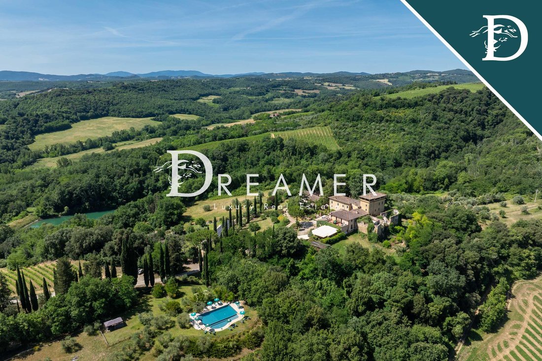 Villa in San Gimignano, Tuscany, Italy 3 - 18196498