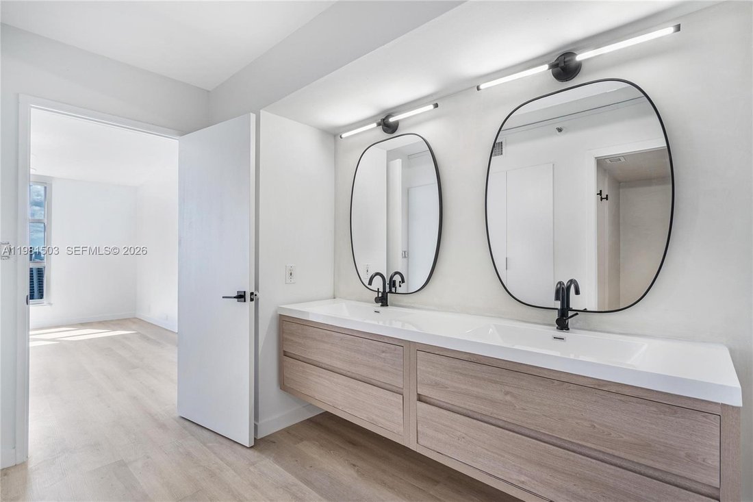 Apartment in Aventura, Florida, United States 5 - 18197345
