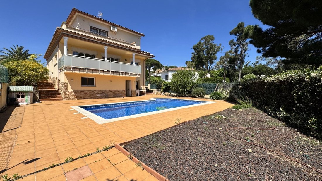 Villa in Platja d'Aro, Catalonia, Spain 5 - 18196030
