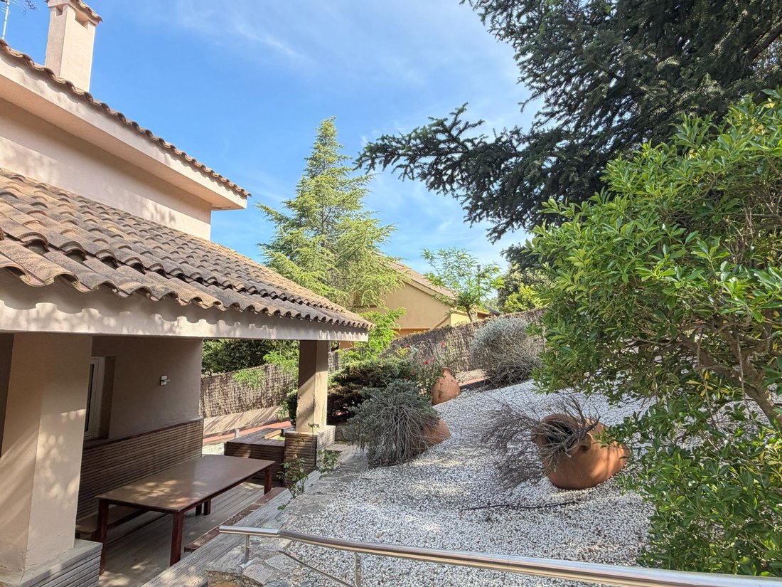 Villa in Matadepera, Catalonia, Spain 5 - 18196314