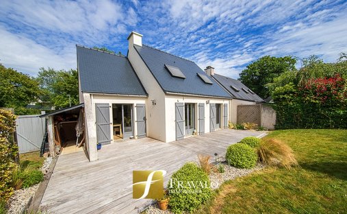House in Zone Urbaine, Arradon, France 1