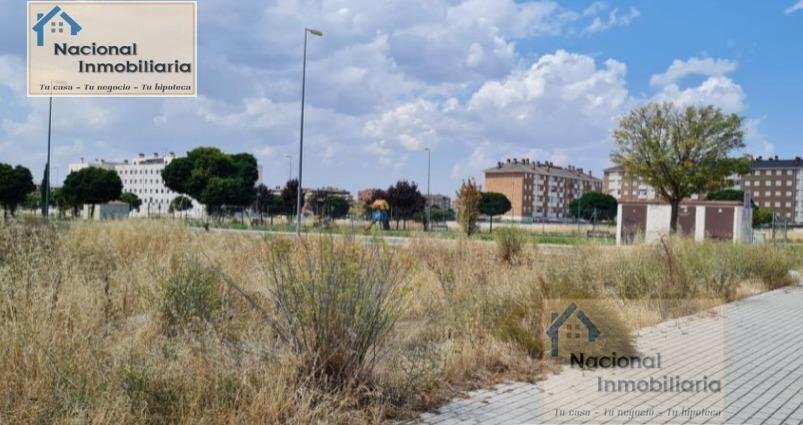 Land in Avila‎, Castile and Leon, Spain 1 - 16859684