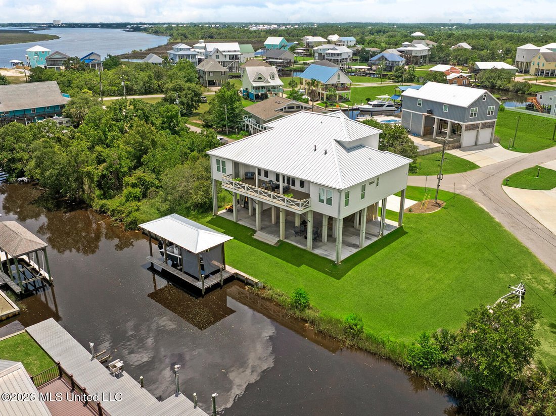 House in Bay St. Louis, Mississippi, United States 5 - 18196631