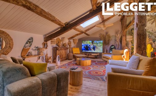 Casa a Lavergne, Nuova Aquitania, Francia 1